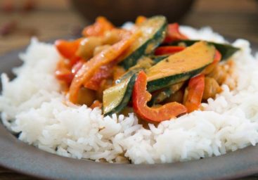 Gemüsecurry mit Reis