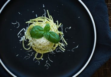 Spaghetti mit Pesto