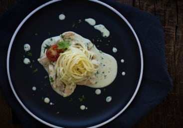 Nüdeli mit Pouletgeschnetzeltem