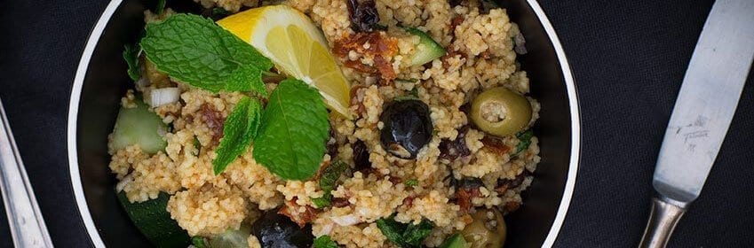 Nüsslisalat mit Pilzen und Bierdressing